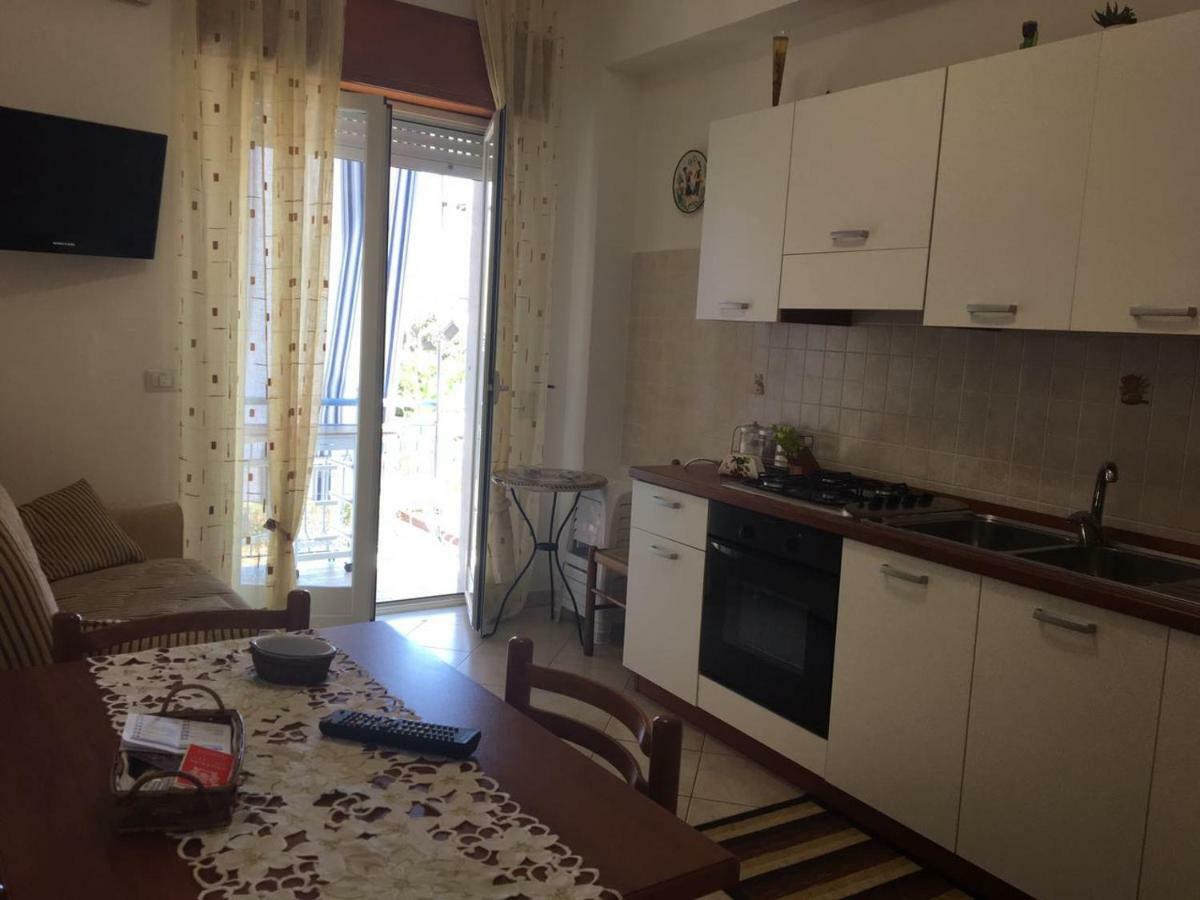 Ferienwohnung Cordovena Capo dʼOrlando Exterior foto